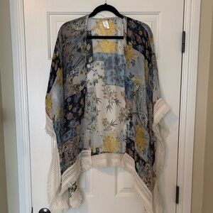 Coldwater Creek Floral Kimono